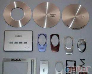 批發(fā)遙控器鋁質(zhì)面板鍍金裝飾面板 五金配件市場的璀璨明珠