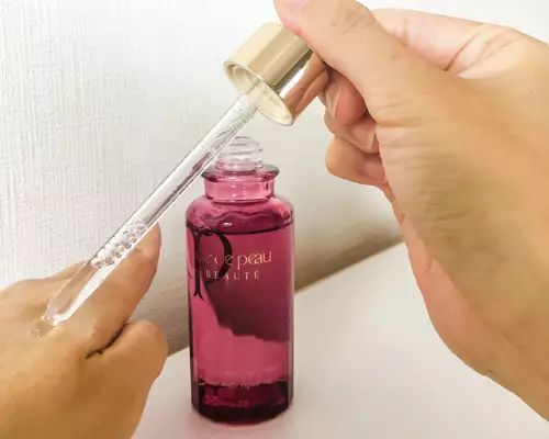 解鎖冬季保濕持久秘訣『植物的精華』力量，為何單純使用水乳、面霜仍不能真正解決干燥？